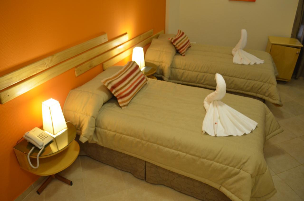 Avemar Apart Hotel Posadas Eksteriør billede