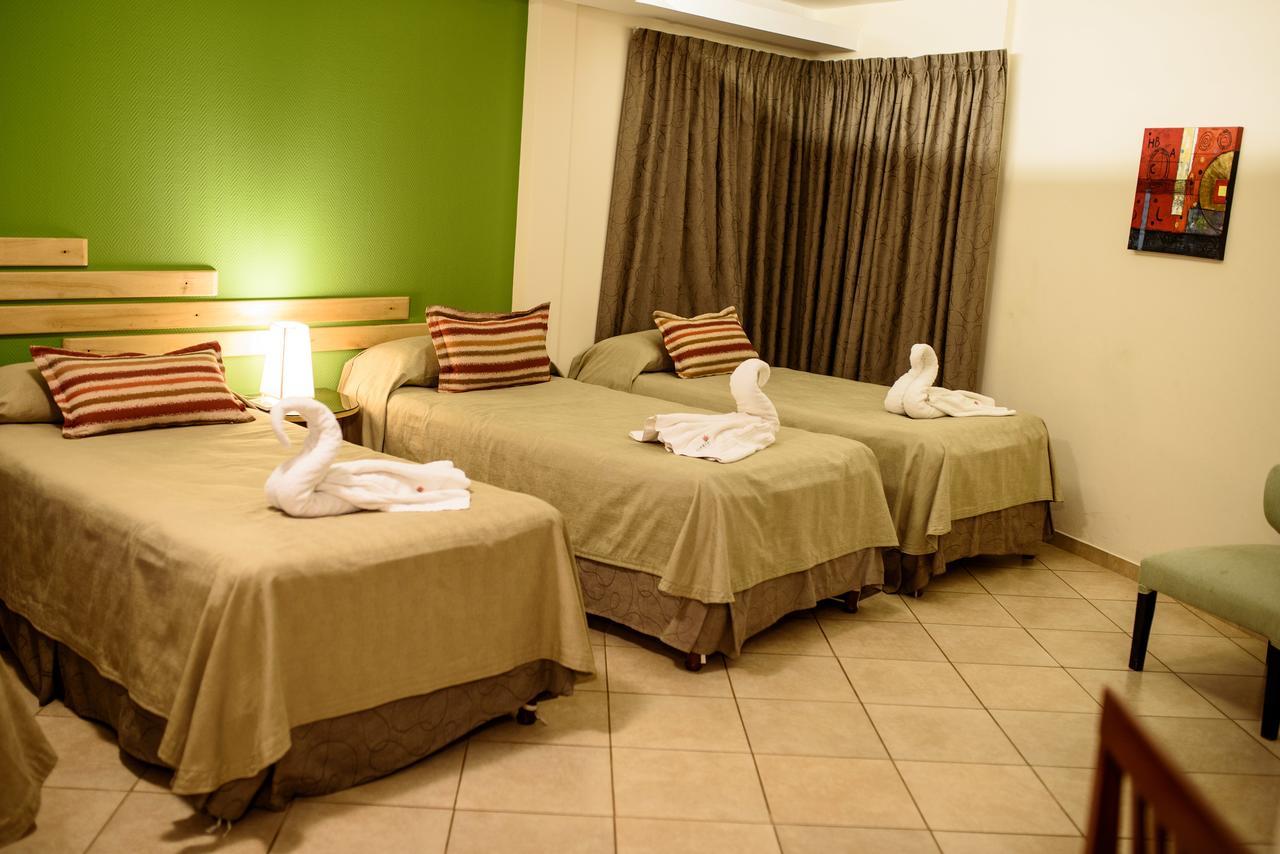 Avemar Apart Hotel Posadas Eksteriør billede