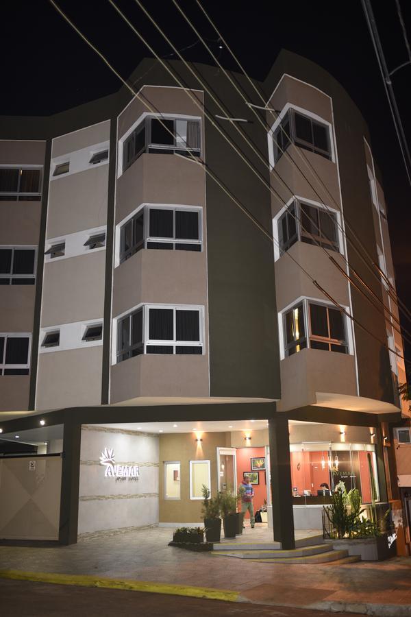 Avemar Apart Hotel Posadas Eksteriør billede